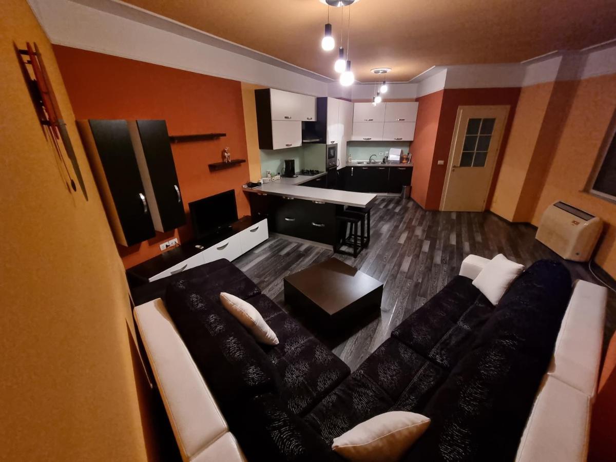 Moonshine Apartament تيرانا المظهر الخارجي الصورة