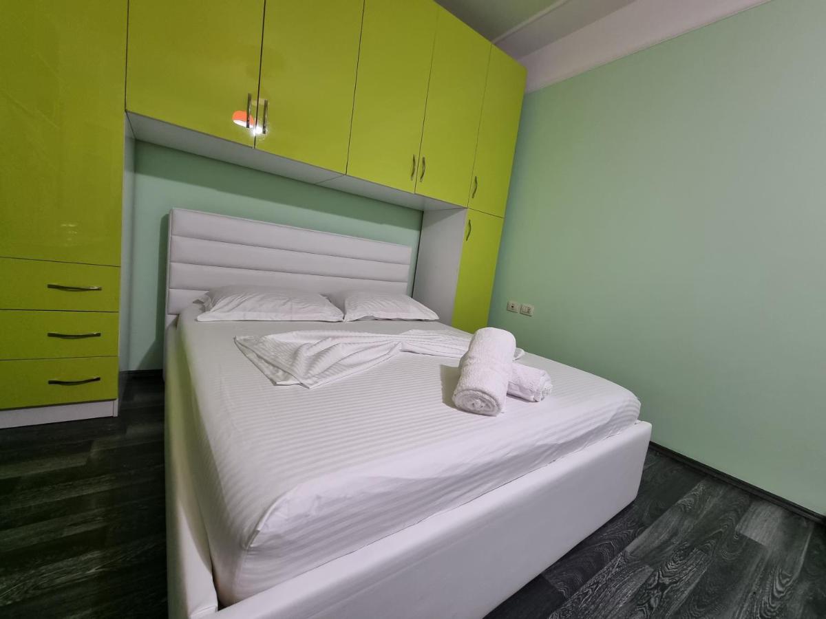 Moonshine Apartament تيرانا المظهر الخارجي الصورة