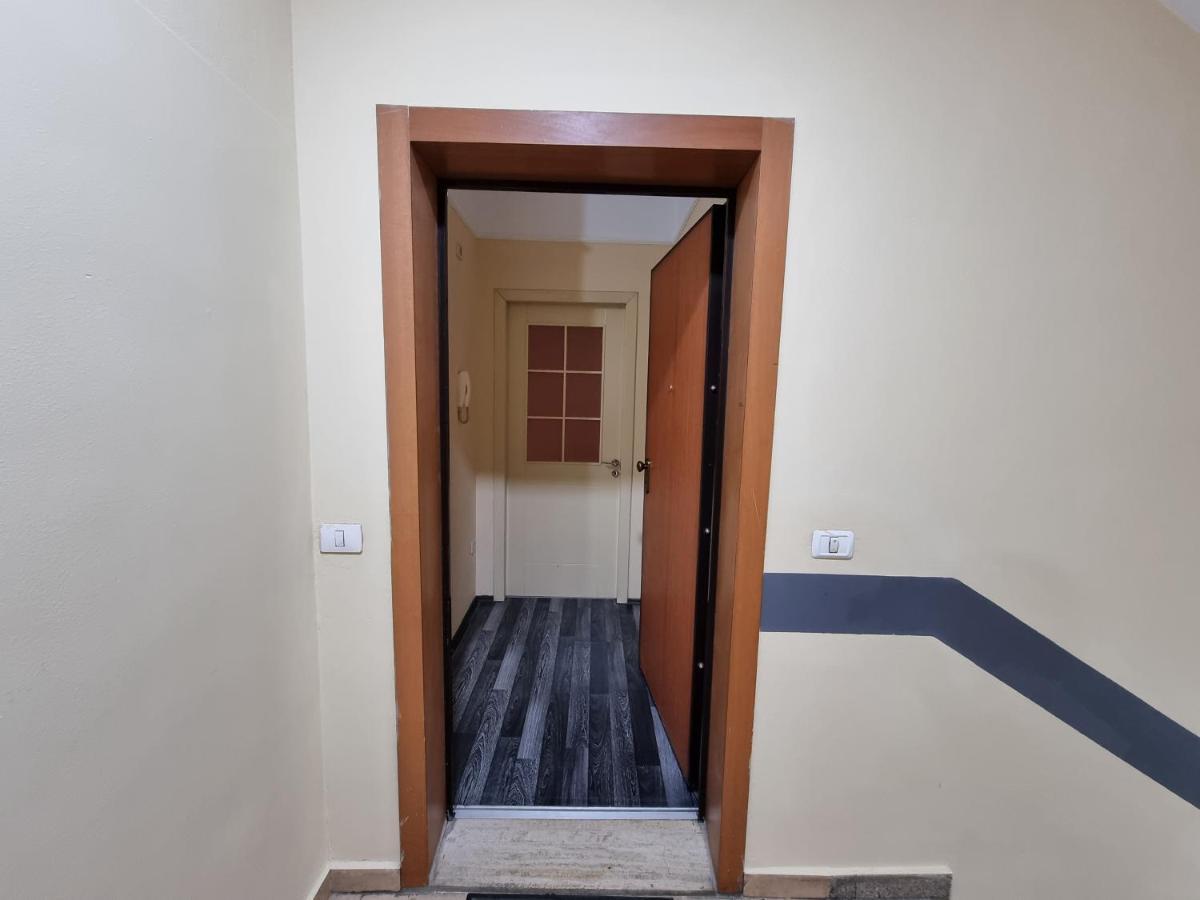 Moonshine Apartament تيرانا المظهر الخارجي الصورة